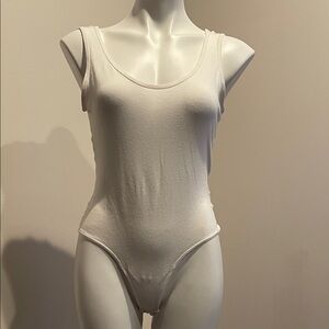 Rachel Roy Scoop Neck Bodysuit - White